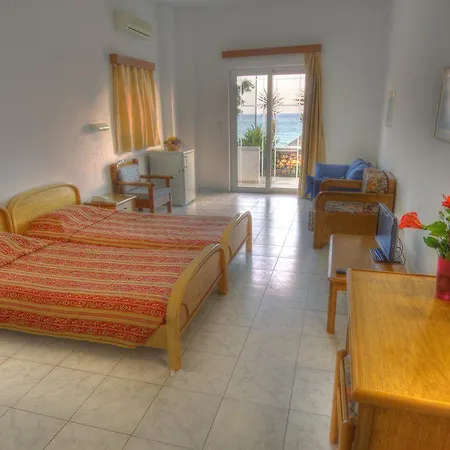 Ilyssion Hotel